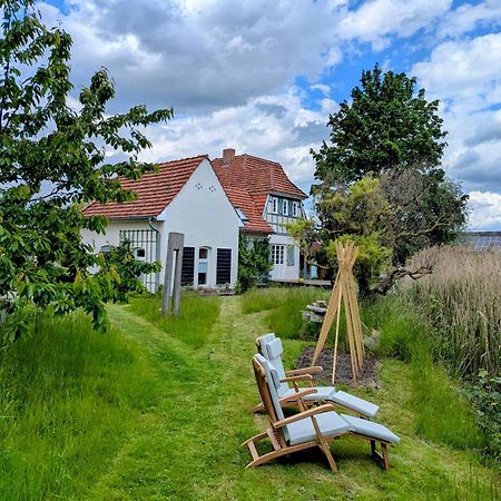 Forsthaus Lelkendorf / Ferienwohnung Exterior foto